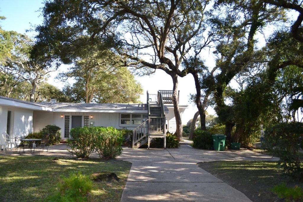 Cottage By The Sea - Unit A Duplex Jekyll Island Esterno foto